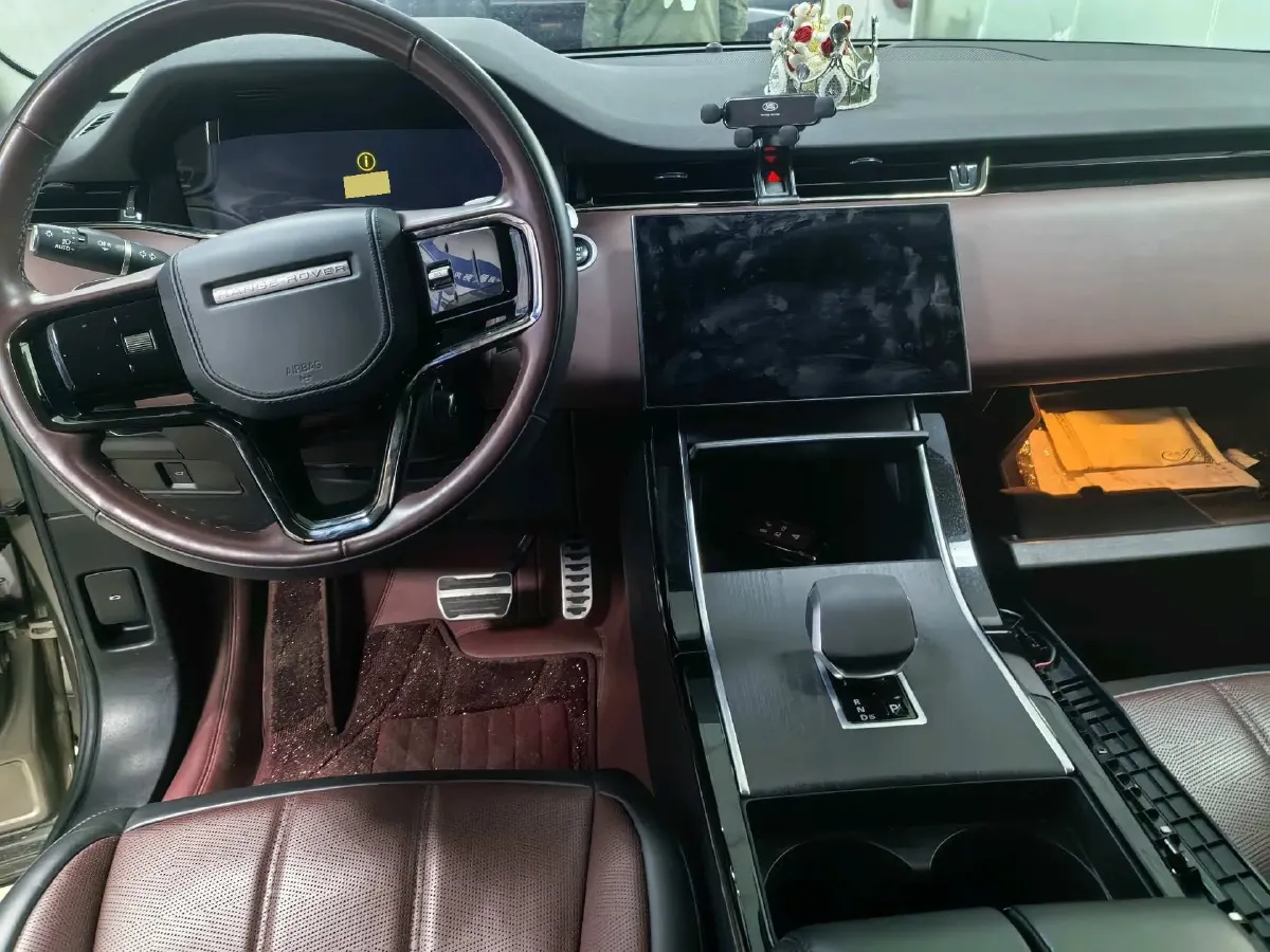 2024 Land Rover Range Rover Evoque 2.0T 249HP L4 9AT,autocango,china used car exporter,china ev exporter,chinese used car exporter,chinese used ev exporter