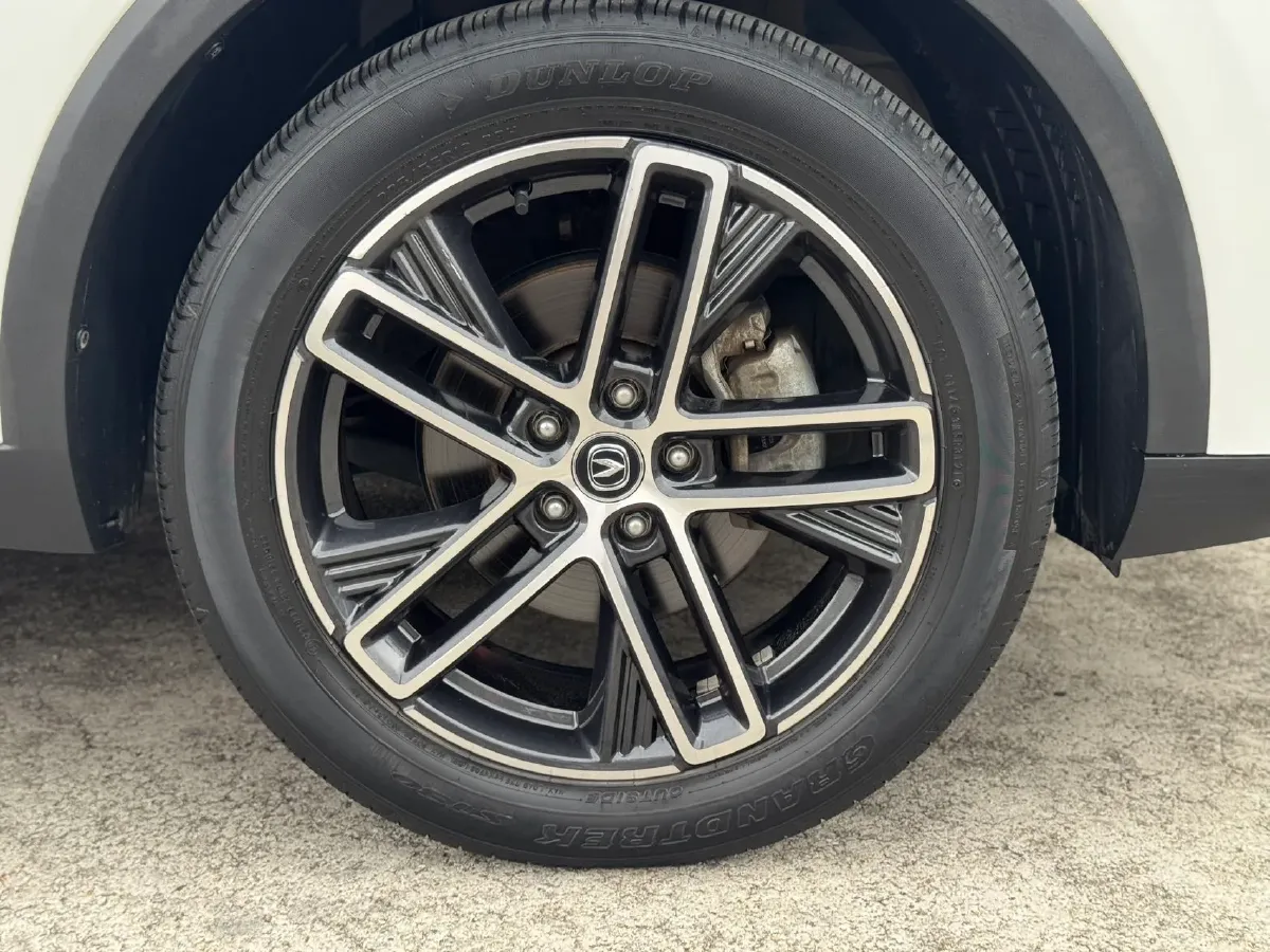 2022 ChangAn CS55 Plus 1.5T 188HP L4 7DCT,autocango,china used car exporter,china ev exporter,chinese used car exporter,chinese used ev exporter