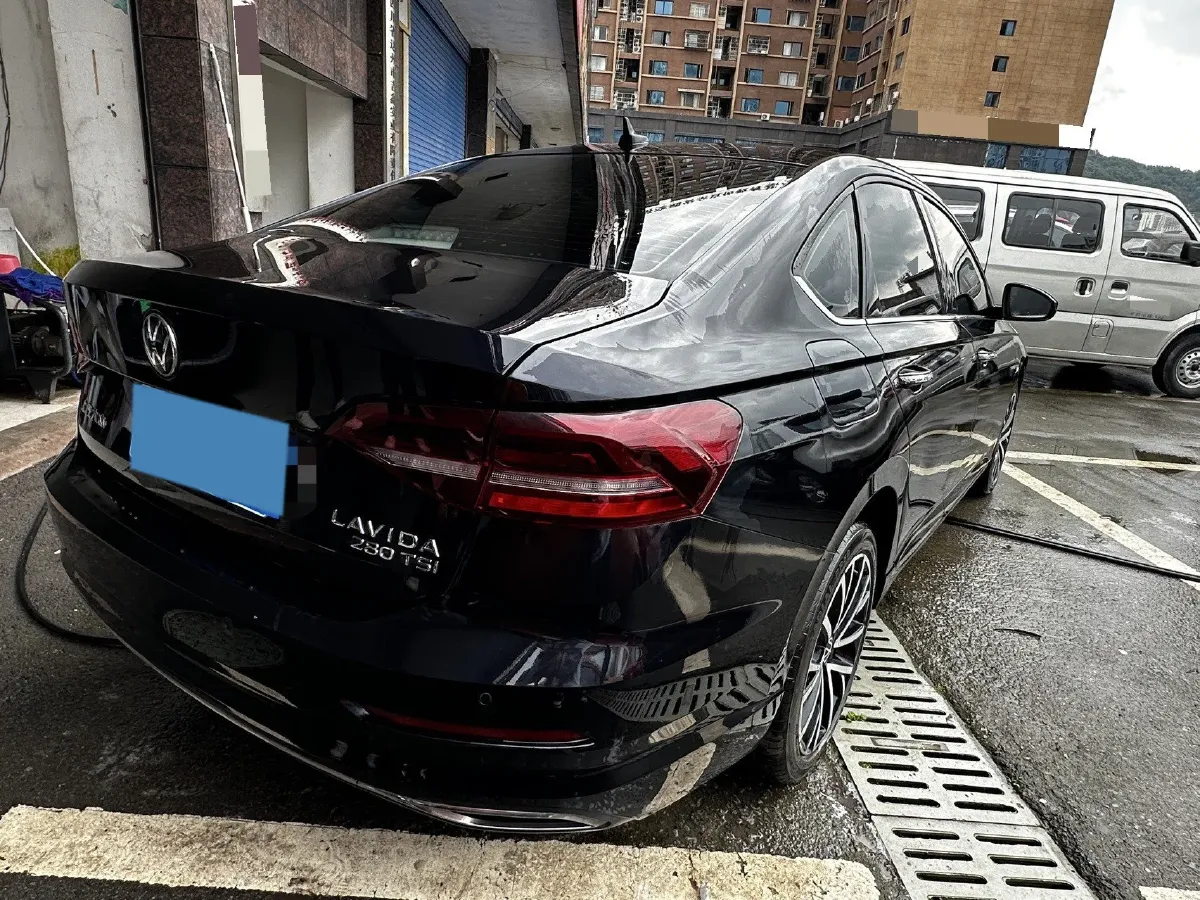 2022 Volkswagen T-Roc 1.4T 150HP L4 7DCT,autocango,china used car exporter,china ev exporter,chinese used car exporter,chinese used ev exporter