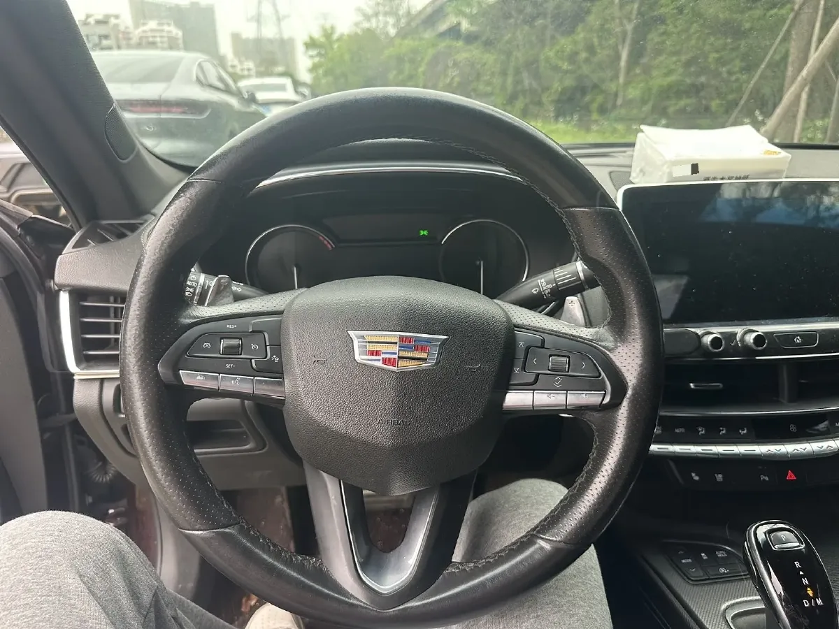 2020 Cadillac CT5 2.0T 241HP L4 10AT,autocango,china used car exporter,china ev exporter,chinese used car exporter,chinese used ev exporter