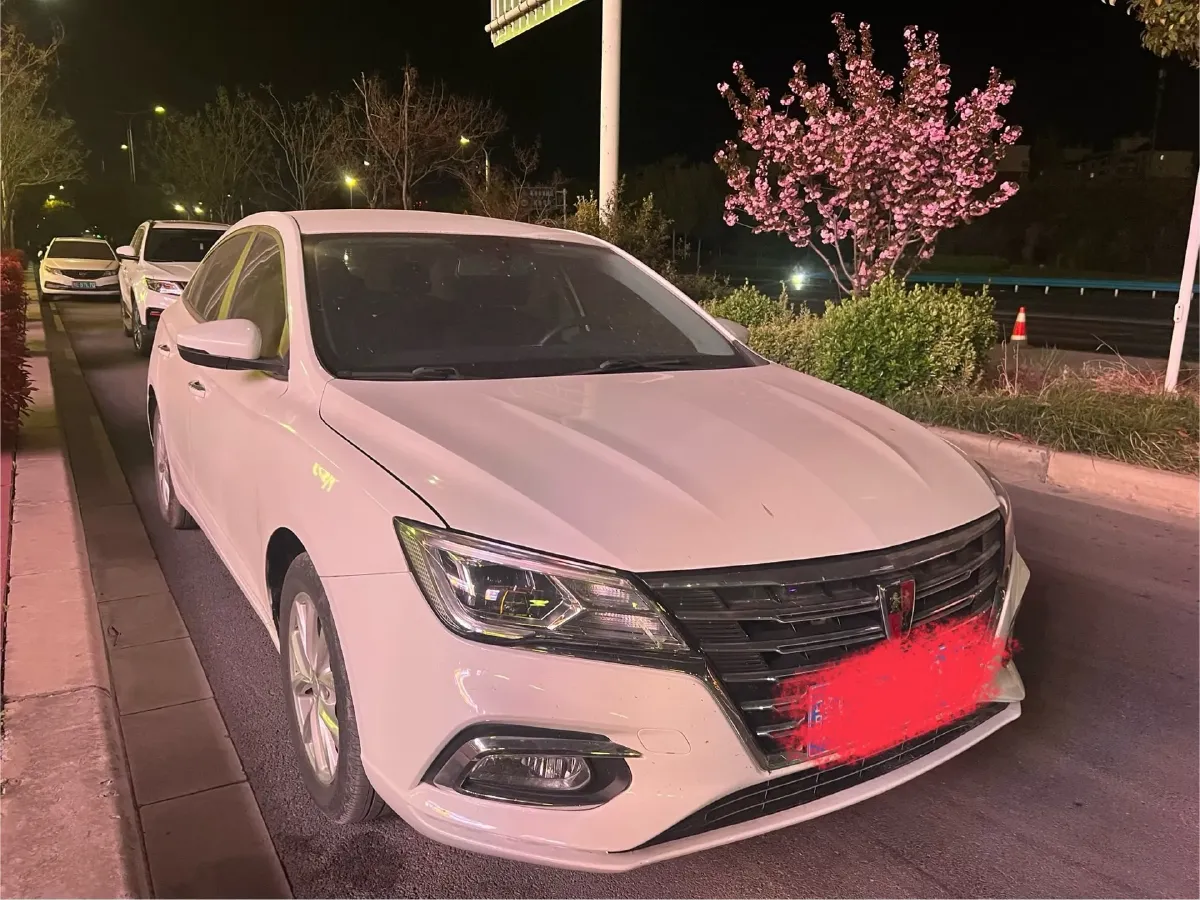 2019 Roewe i5 1.5L 120HP L4 5MT,autocango,china used car exporter,china ev exporter,chinese used car exporter,chinese used ev exporter