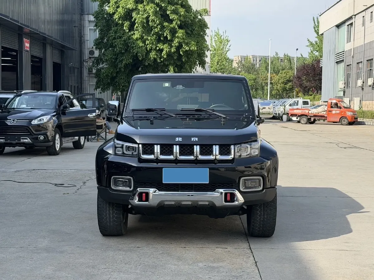 2019 Beijing BJ40 2.0T 218HP L4 6AT,autocango,china used car exporter,china ev exporter,chinese used car exporter,chinese used ev exporter