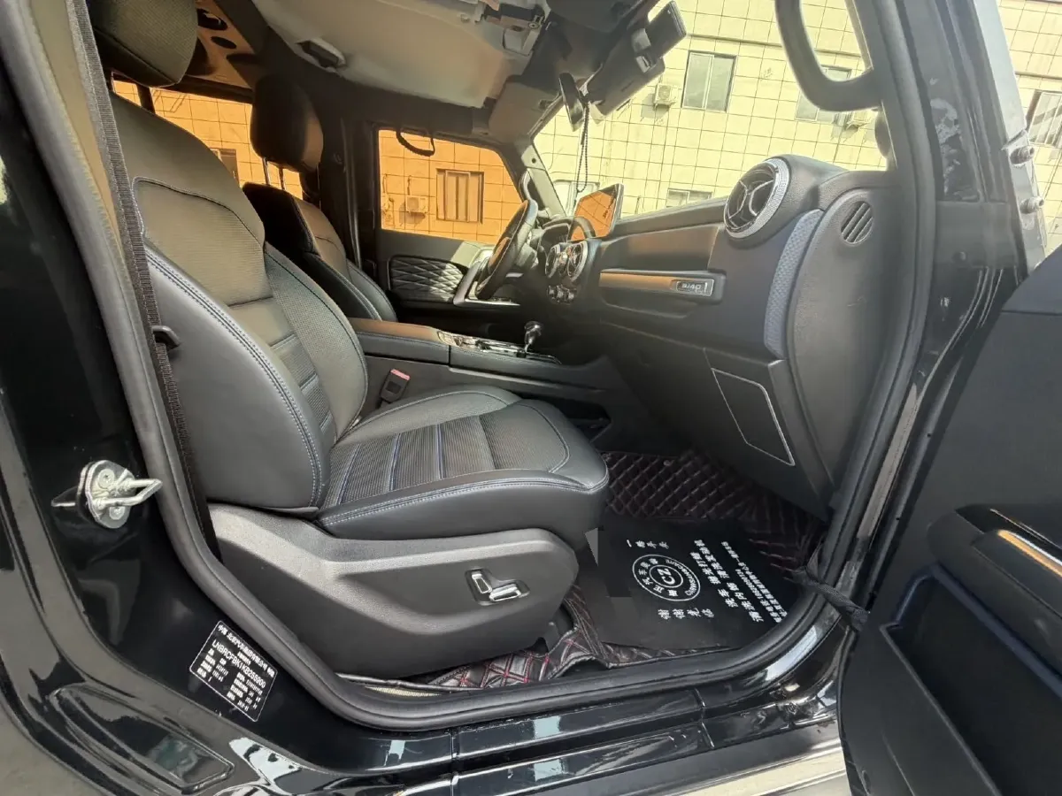 2019 Beijing BJ40 2.0T 218HP L4 6AT,autocango,china used car exporter,china ev exporter,chinese used car exporter,chinese used ev exporter