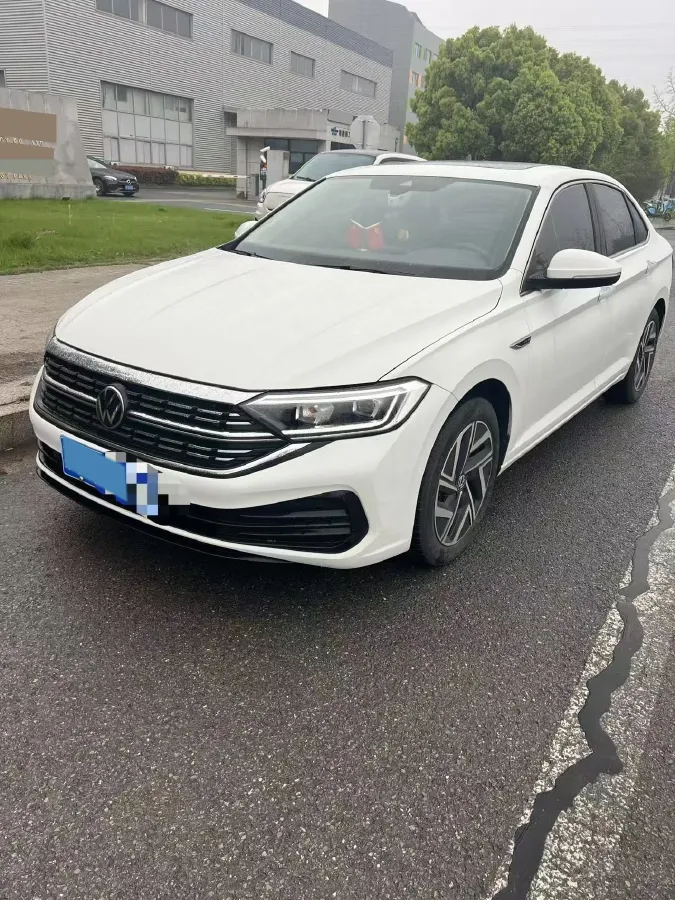2023 Volkswagen Sagitar 1.5T 160HP L4 7DCT,autocango,china used car exporter,china ev exporter,chinese used car exporter,chinese used ev exporter