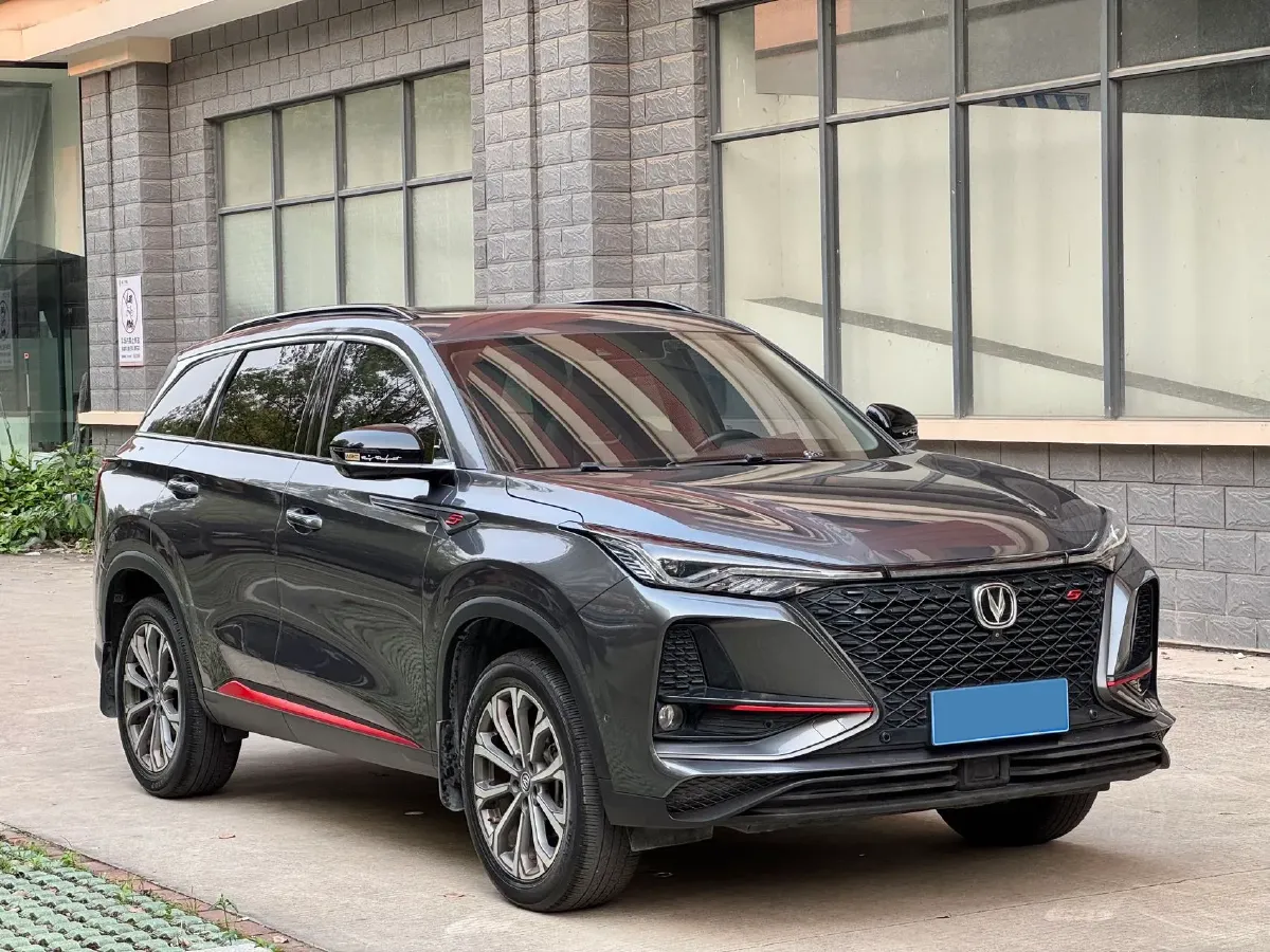 2020 ChangAn CS75 Plus 2.0T 233HP L4 8AT,autocango,china used car exporter,china ev exporter,chinese used car exporter,chinese used ev exporter
