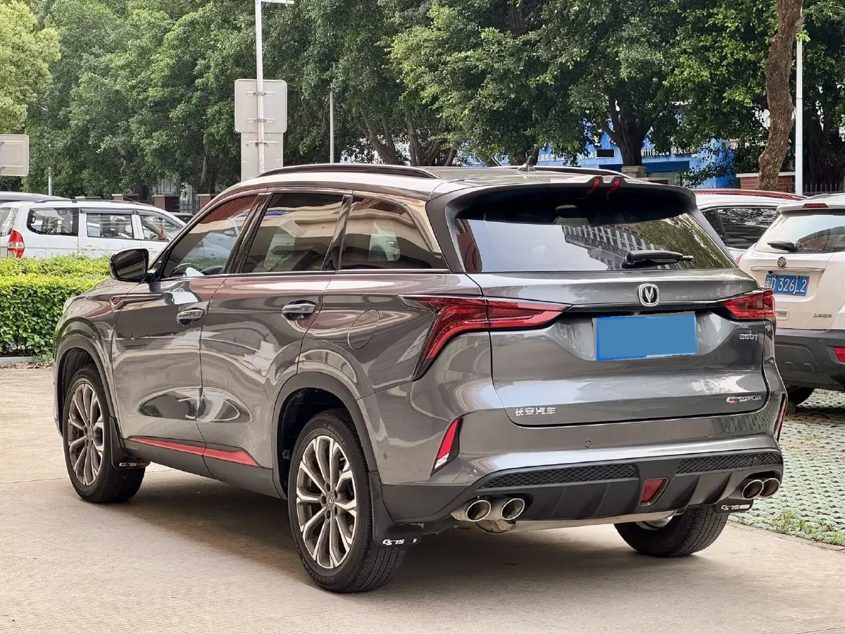 2020 ChangAn CS75 Plus 2.0T 233HP L4 8AT,autocango,china used car exporter,china ev exporter,chinese used car exporter,chinese used ev exporter