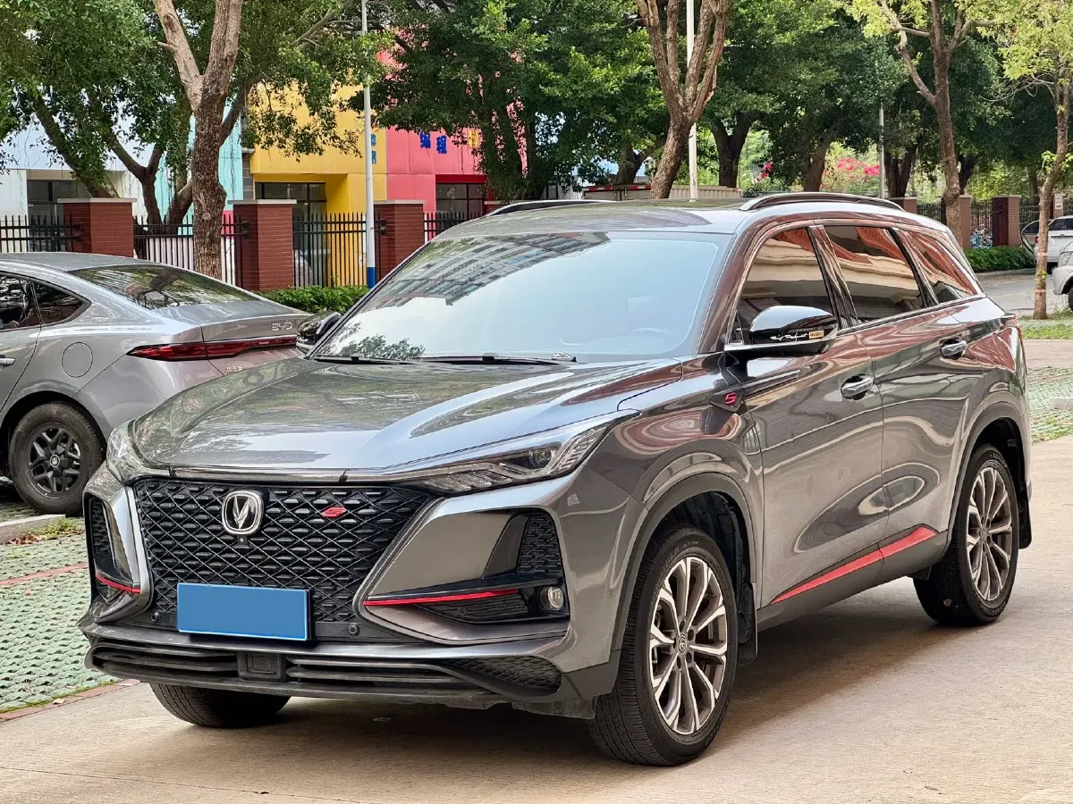 2020 ChangAn CS75 Plus 2.0T 233HP L4 8AT,autocango,china used car exporter,china ev exporter,chinese used car exporter,chinese used ev exporter