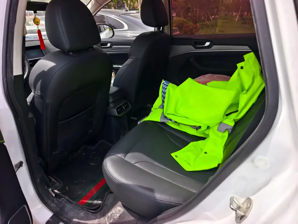 2018 Haval H6 1.5T 150HP L4 7DCT,autocango,china used car exporter,china ev exporter,chinese used car exporter,chinese used ev exporter