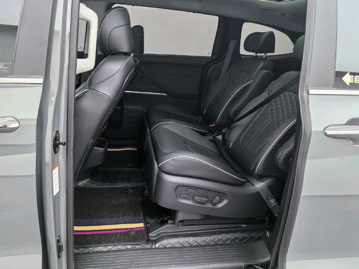 2022 Hyundai Custo 1.5T 170HP L4 8AT,autocango,china used car exporter,china ev exporter,chinese used car exporter,chinese used ev exporter