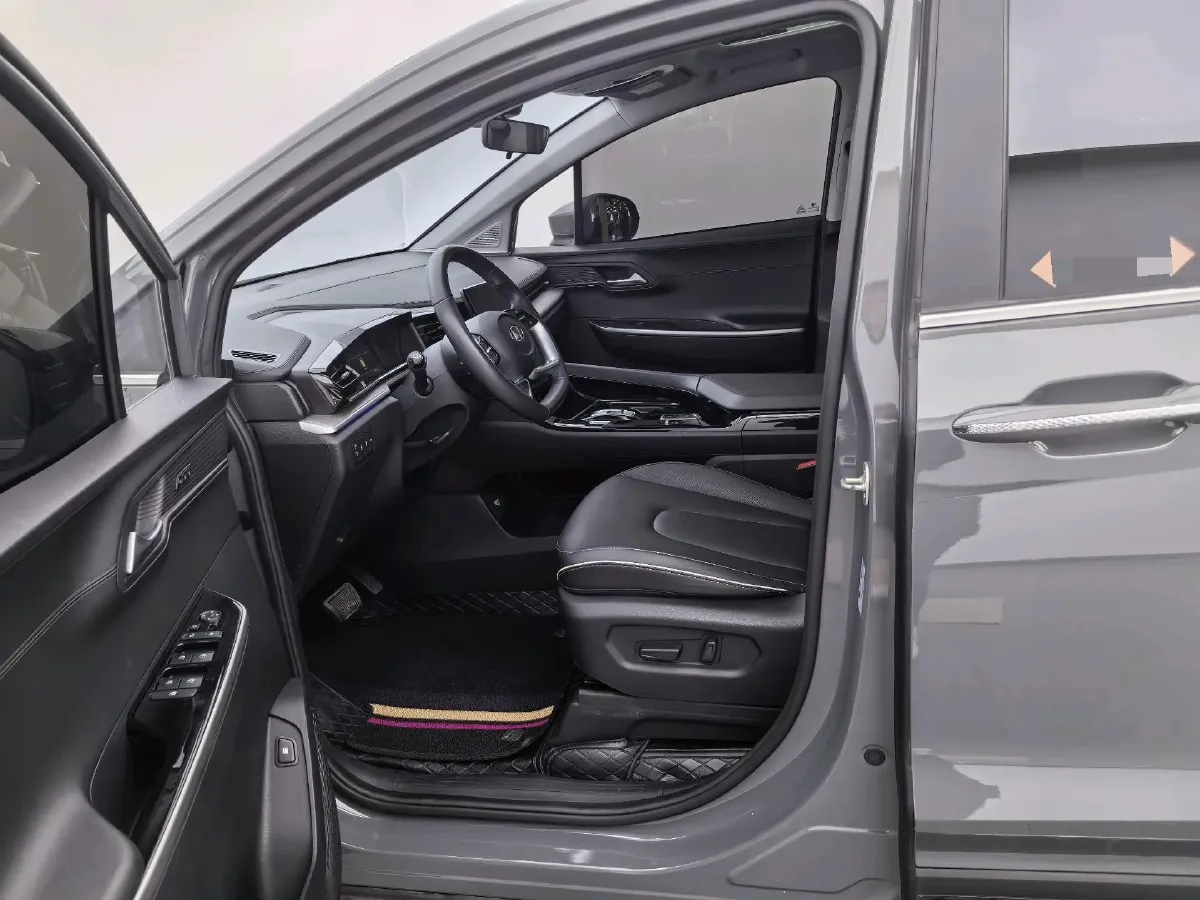 2022 Hyundai Custo 1.5T 170HP L4 8AT,autocango,china used car exporter,china ev exporter,chinese used car exporter,chinese used ev exporter