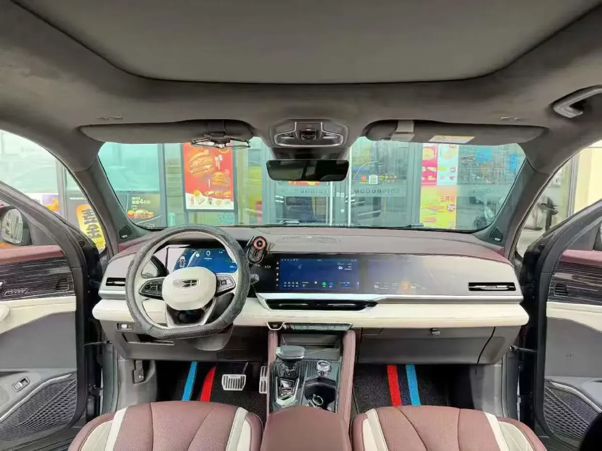 2021 Geely Monjaro 2.0T 238HP L4 8AT,autocango,china used car exporter,china ev exporter,chinese used car exporter,chinese used ev exporter