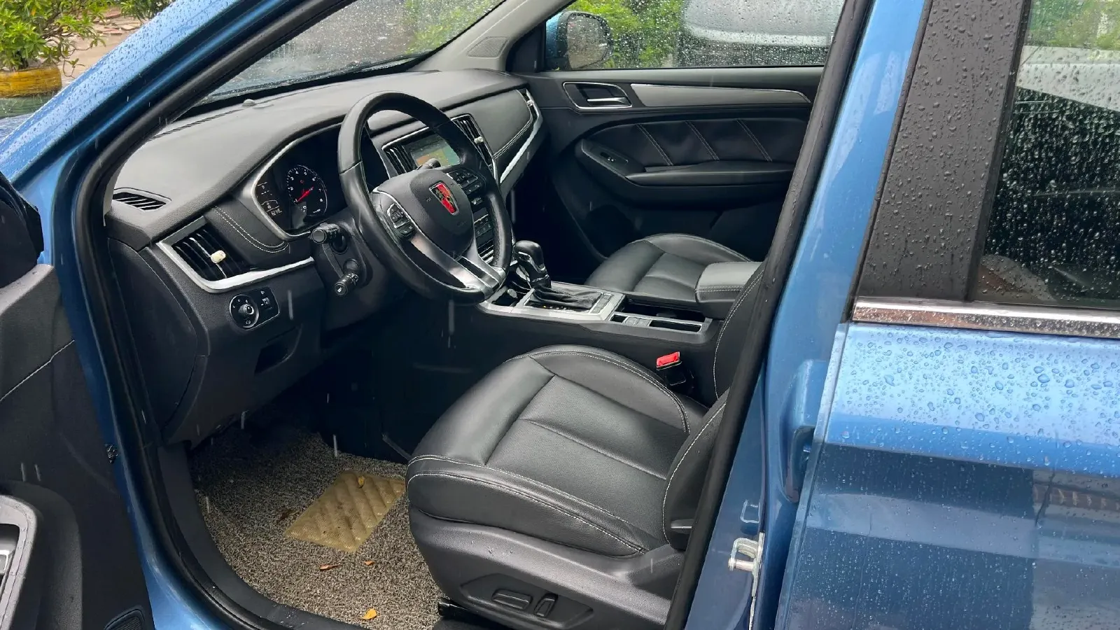 2018 Roewe RX5 1.5T 169HP L4 7DCT,autocango,china used car exporter,china ev exporter,chinese used car exporter,chinese used ev exporter