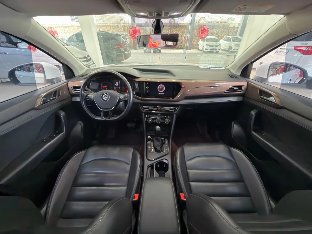 2021 Volkswagen Tharu 1.4T 150HP L4 7DCT,autocango,china used car exporter,china ev exporter,chinese used car exporter,chinese used ev exporter