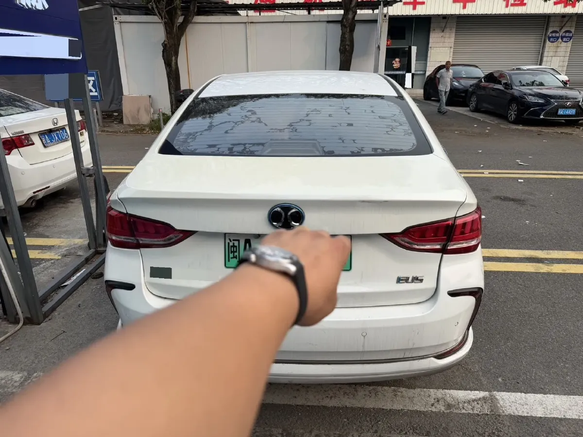 2018 BeiJing Auto EU5 BEV 60.23KWH,autocango,china used car exporter,china ev exporter,chinese used car exporter,chinese used ev exporter