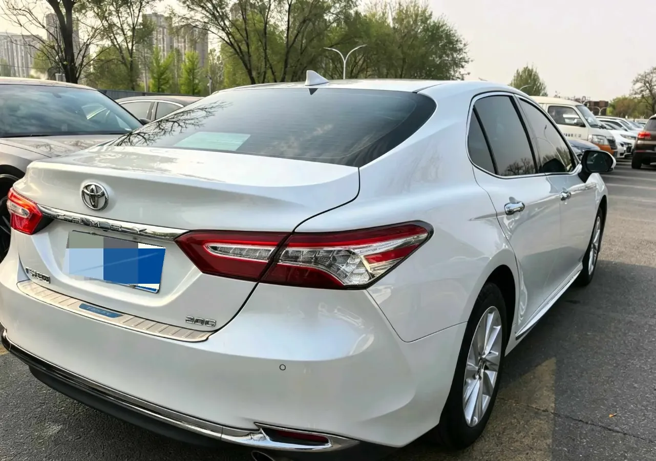 2023 Toyota Camry 2.0L 177HP L4 CVT,autocango,china used car exporter,china ev exporter,chinese used car exporter,chinese used ev exporter
