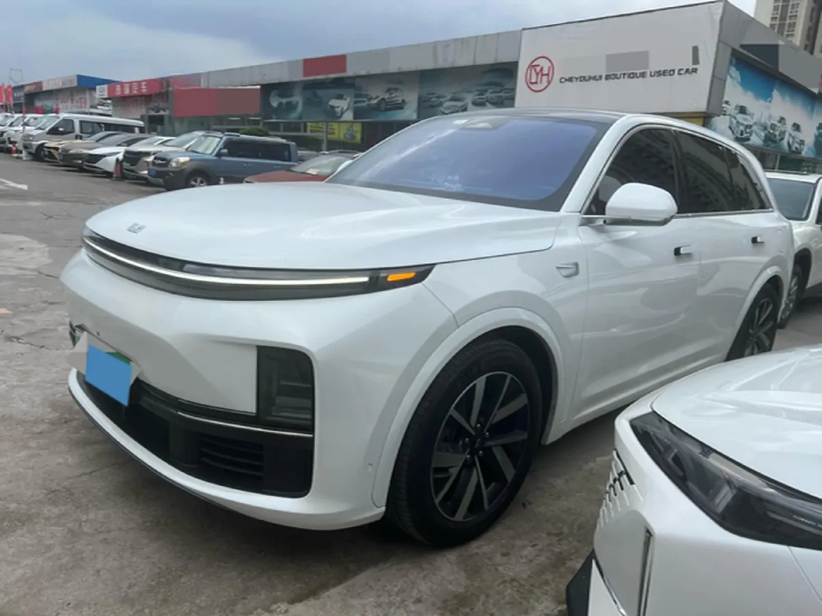 2023 Li L7 Range Extended 154HP REEV 40.9KWH,autocango,china used car exporter,china ev exporter,chinese used car exporter,chinese used ev exporter