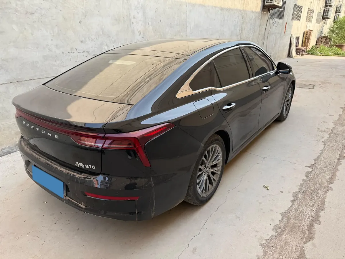 2023 Bestune B70 1.5T 169HP L4 7DCT,autocango,china used car exporter,china ev exporter,chinese used car exporter,chinese used ev exporter