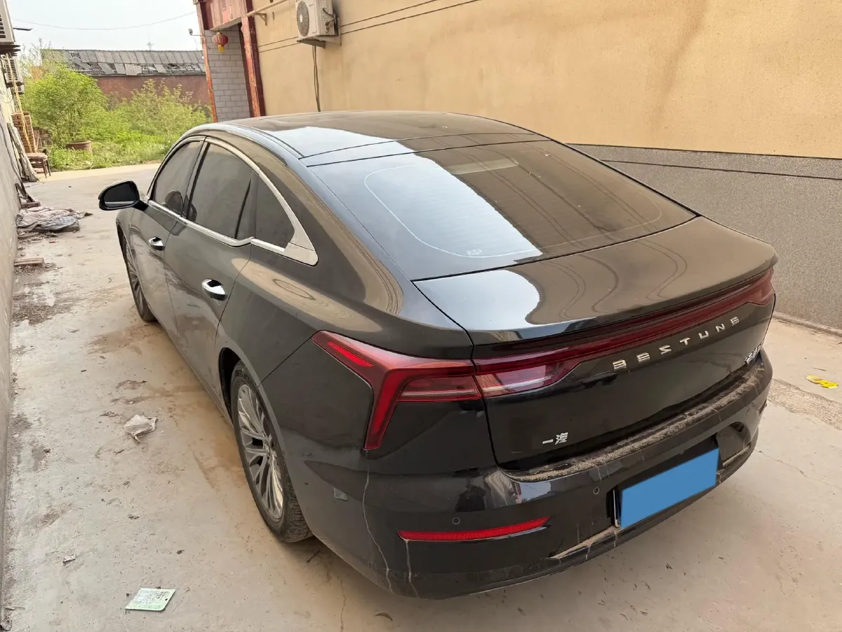 2023 Bestune B70 1.5T 169HP L4 7DCT,autocango,china used car exporter,china ev exporter,chinese used car exporter,chinese used ev exporter