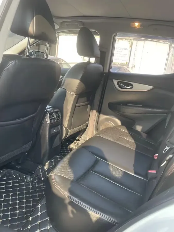 2021 Nissan Qashqai 2.0L 151HP L4 CVT,autocango,china used car exporter,china ev exporter,chinese used car exporter,chinese used ev exporter