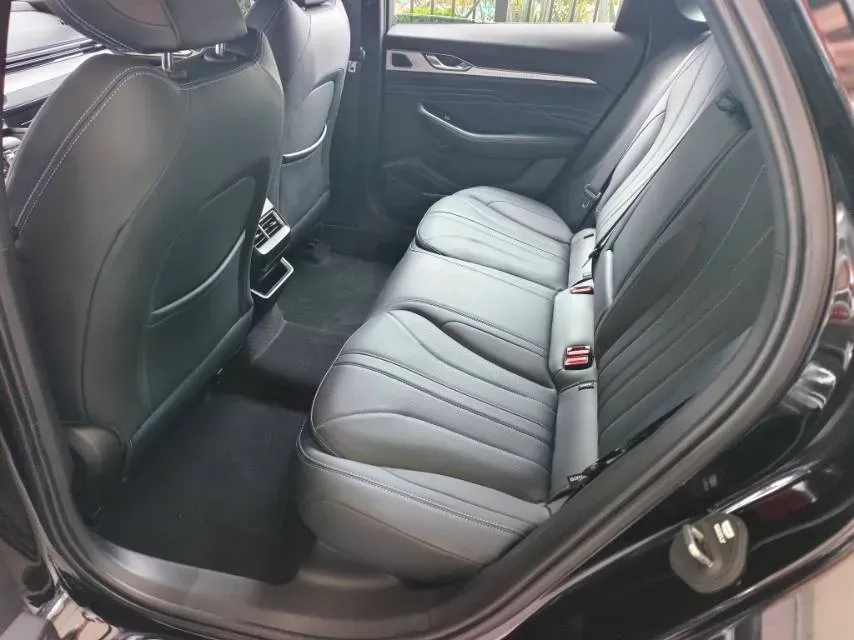 2023 Geely Preface 1.5T 181HP L4 7DCT,autocango,china used car exporter,china ev exporter,chinese used car exporter,chinese used ev exporter