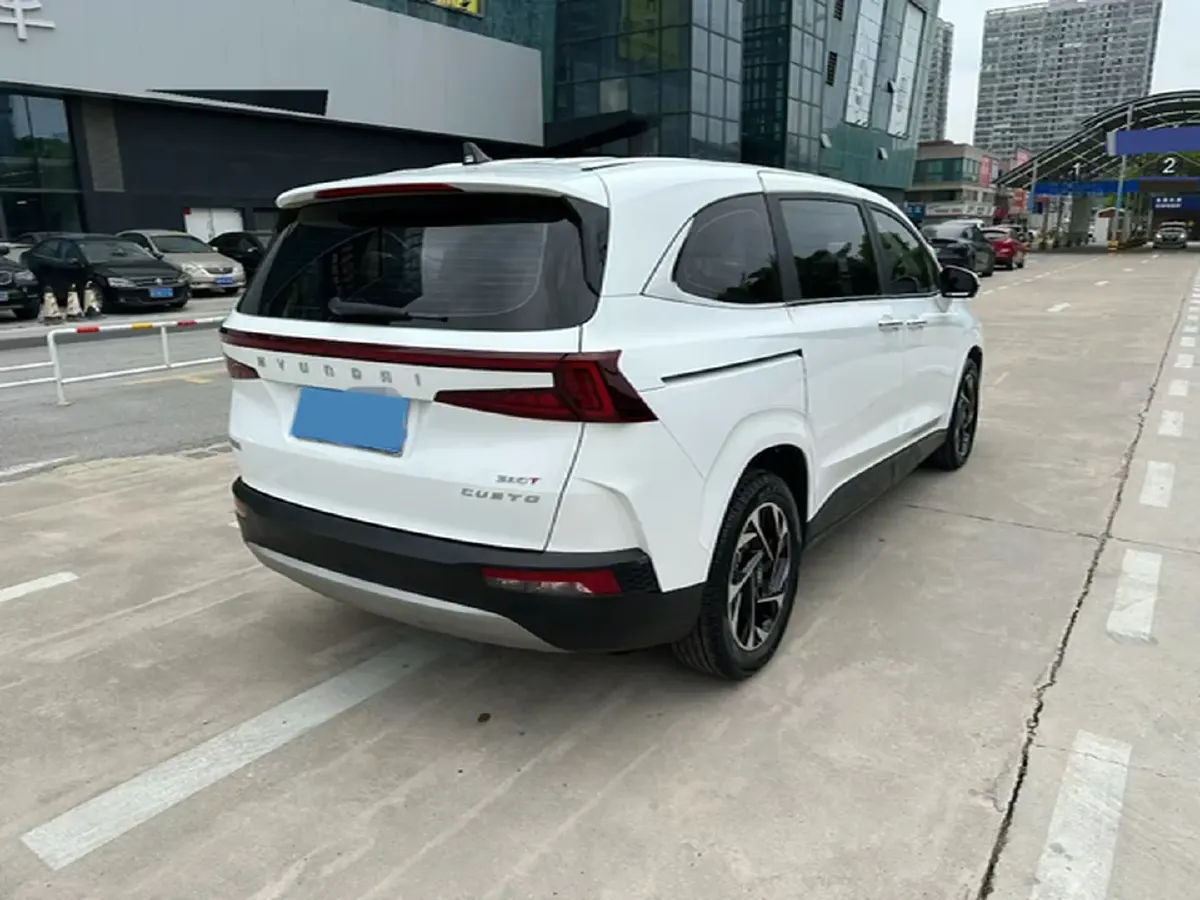 2021 Hyundai Custo 2.0T 236HP L4 8AT,autocango,china used car exporter,china ev exporter,chinese used car exporter,chinese used ev exporter