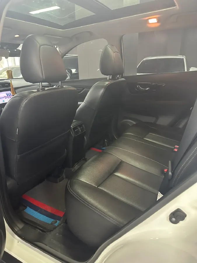 2021 Nissan X-Trail 2.0L 151HP L4 CVT,autocango,china used car exporter,china ev exporter,chinese used car exporter,chinese used ev exporter