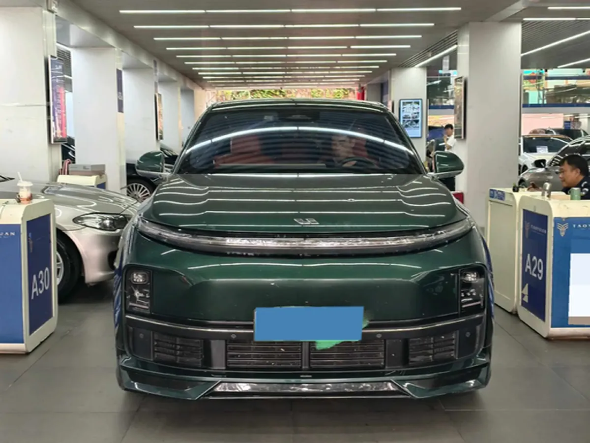 2024 Li L7 Range Extended 154HP REEV 42.8KWH,autocango,china used car exporter,china ev exporter,chinese used car exporter,chinese used ev exporter