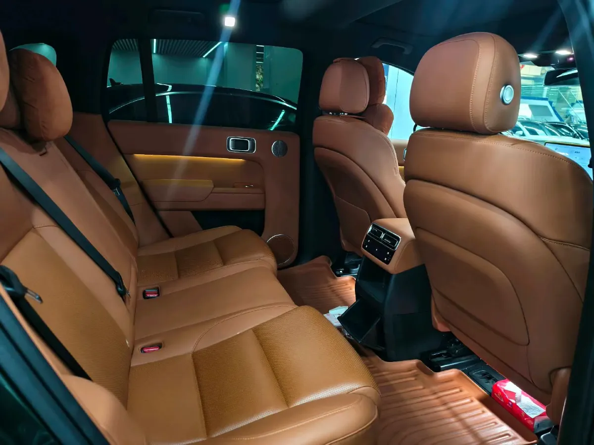 2024 Li L7 Range Extended 154HP REEV 42.8KWH,autocango,china used car exporter,china ev exporter,chinese used car exporter,chinese used ev exporter