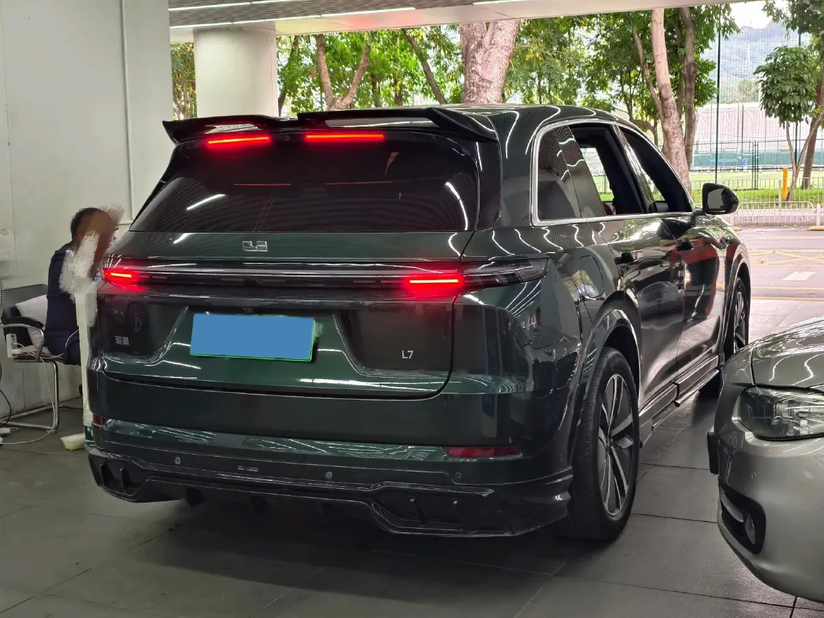 2024 Li L7 Range Extended 154HP REEV 42.8KWH,autocango,china used car exporter,china ev exporter,chinese used car exporter,chinese used ev exporter