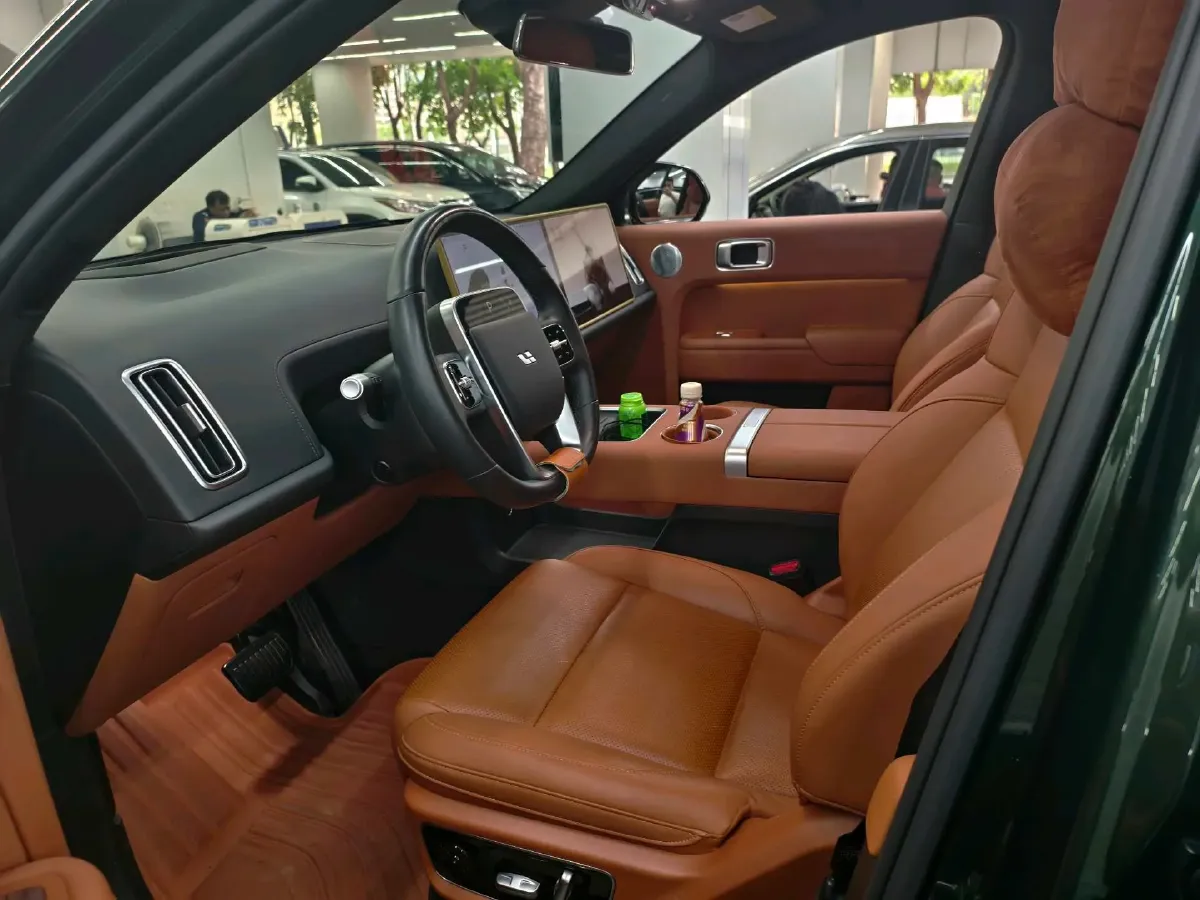 2024 Li L7 Range Extended 154HP REEV 42.8KWH,autocango,china used car exporter,china ev exporter,chinese used car exporter,chinese used ev exporter