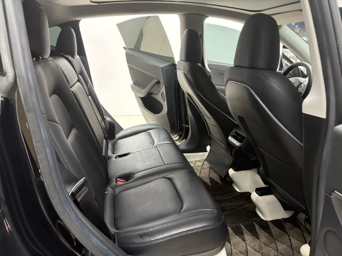 2022 Tesla Model Y BEV 78.4KWH,autocango,china used car exporter,china ev exporter,chinese used car exporter,chinese used ev exporter