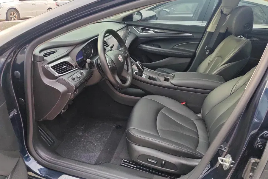 2021 Buick Larcosse 2.0T 237HP L4 9AT,autocango,china used car exporter,china ev exporter,chinese used car exporter,chinese used ev exporter