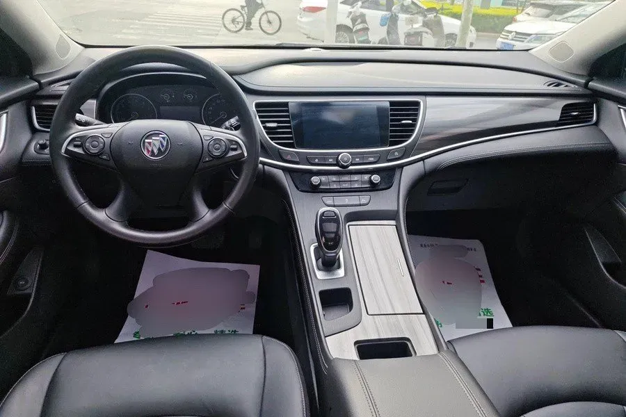 2021 Buick Larcosse 2.0T 237HP L4 9AT,autocango,china used car exporter,china ev exporter,chinese used car exporter,chinese used ev exporter