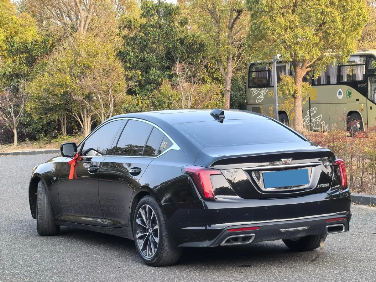 2025 Cadillac CT5 2.0T 237HP L4 10AT,autocango,china used car exporter,china ev exporter,chinese used car exporter,chinese used ev exporter