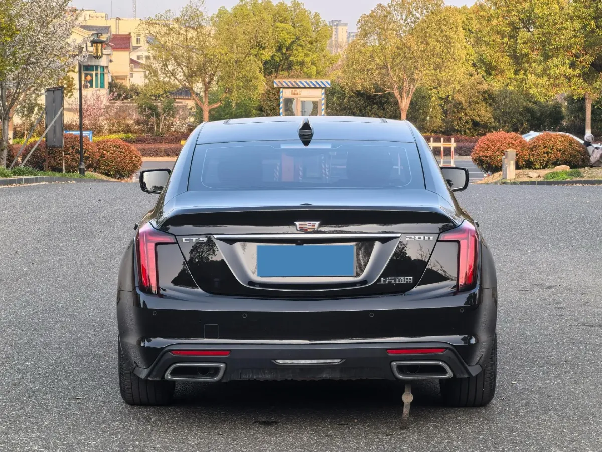 2025 Cadillac CT5 2.0T 237HP L4 10AT,autocango,china used car exporter,china ev exporter,chinese used car exporter,chinese used ev exporter