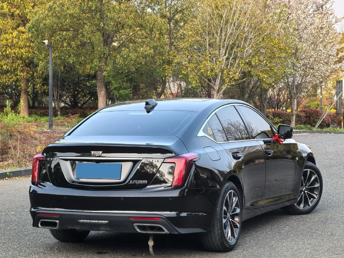 2025 Cadillac CT5 2.0T 237HP L4 10AT,autocango,china used car exporter,china ev exporter,chinese used car exporter,chinese used ev exporter