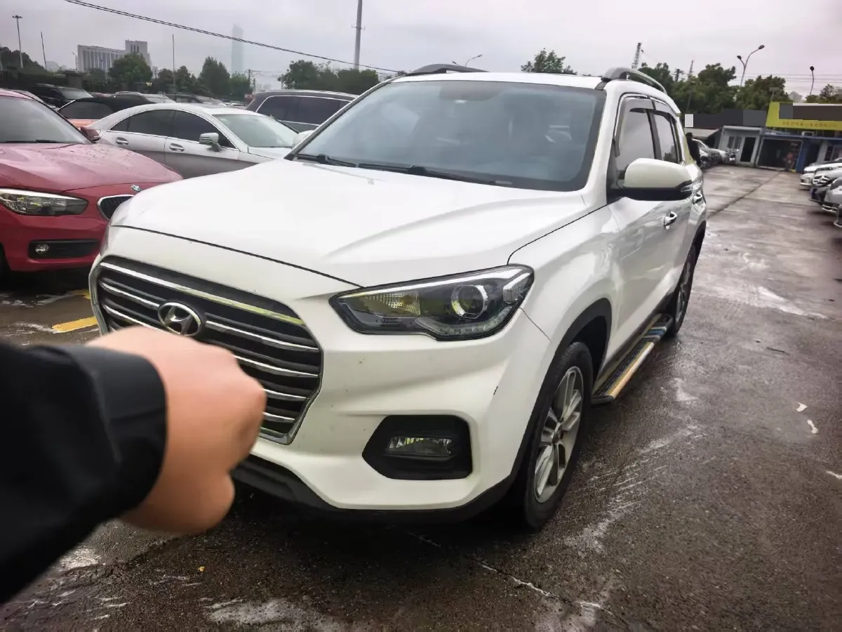 2019 Hyundai ix35 2.0L 160HP L4 6AT,autocango,china used car exporter,china ev exporter,chinese used car exporter,chinese used ev exporter