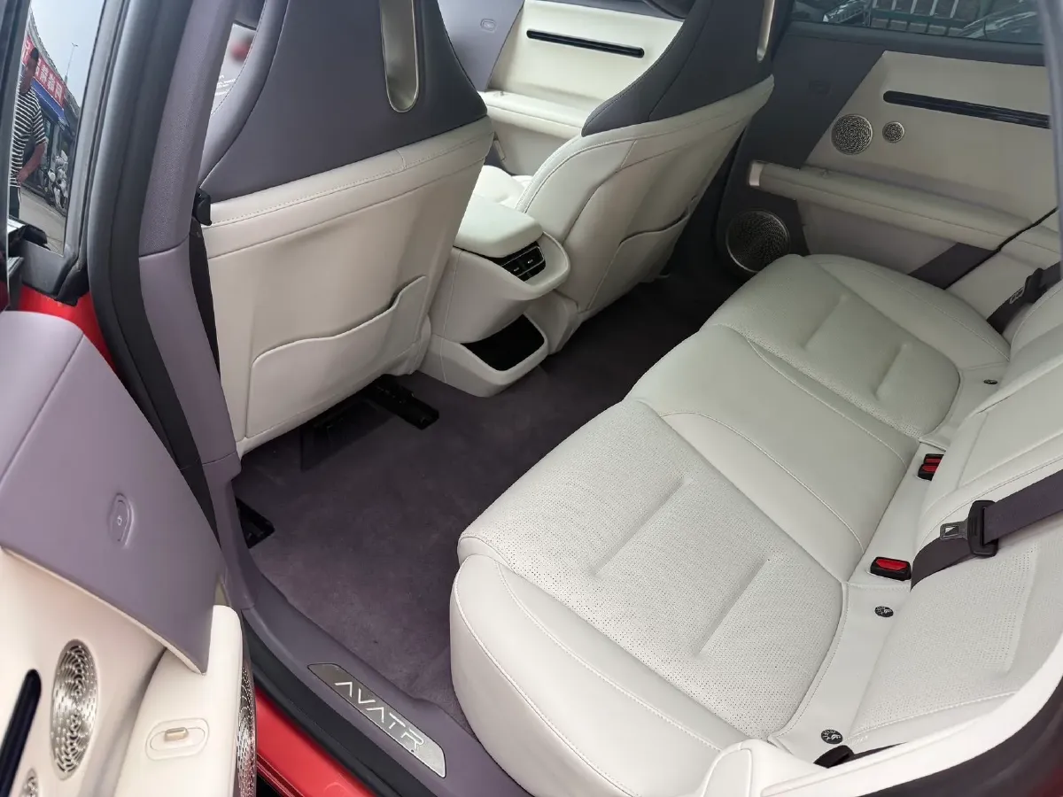 2025 Avatr 06 REEV 156HP REEV,autocango,china used car exporter,china ev exporter,chinese used car exporter,chinese used ev exporter