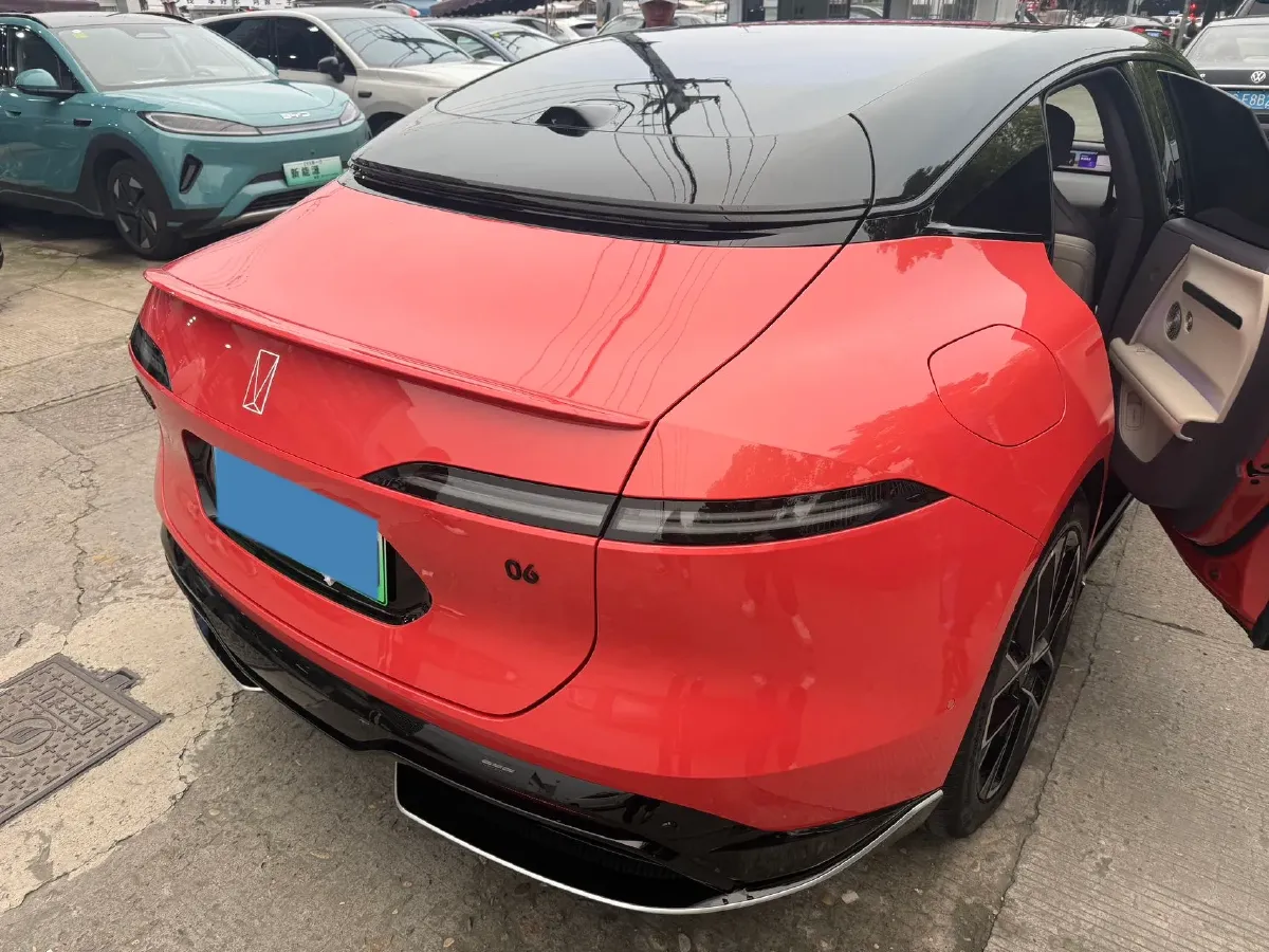 2025 Avatr 06 REEV 156HP REEV,autocango,china used car exporter,china ev exporter,chinese used car exporter,chinese used ev exporter