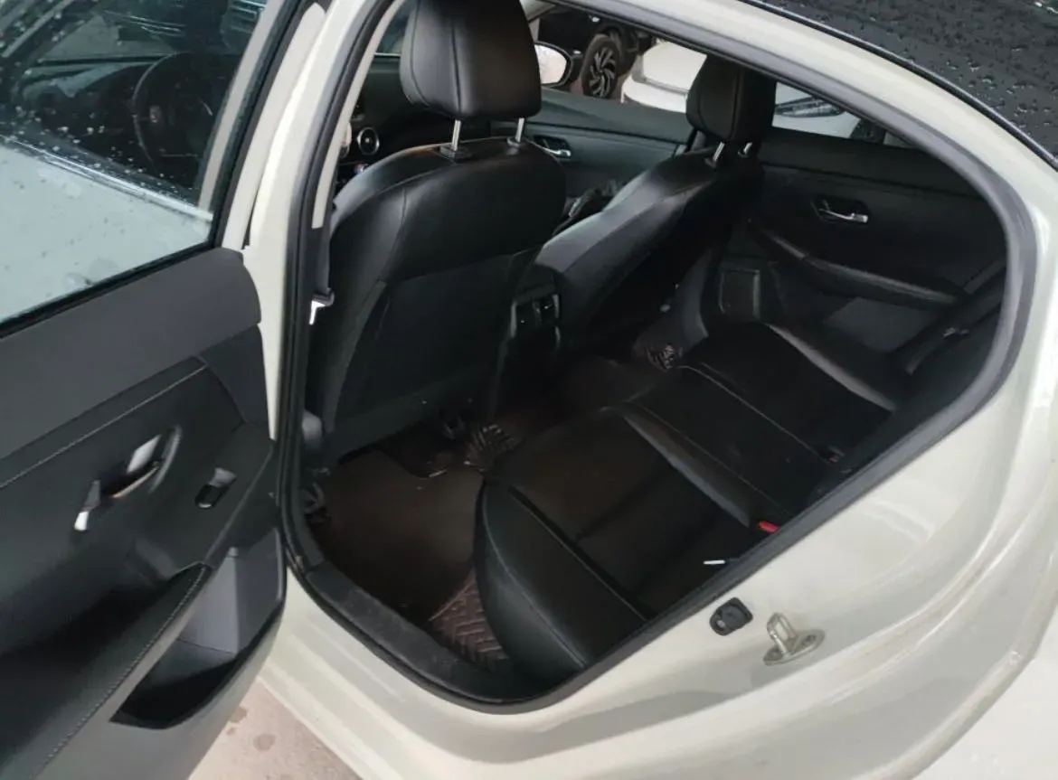 2022 Nissan Sylphy 1.6L 135HP L4 CVT,autocango,china used car exporter,china ev exporter,chinese used car exporter,chinese used ev exporter