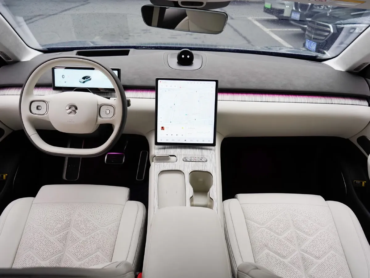 2024 NIO ET7 BEV 75KWH,autocango,china used car exporter,china ev exporter,chinese used car exporter,chinese used ev exporter