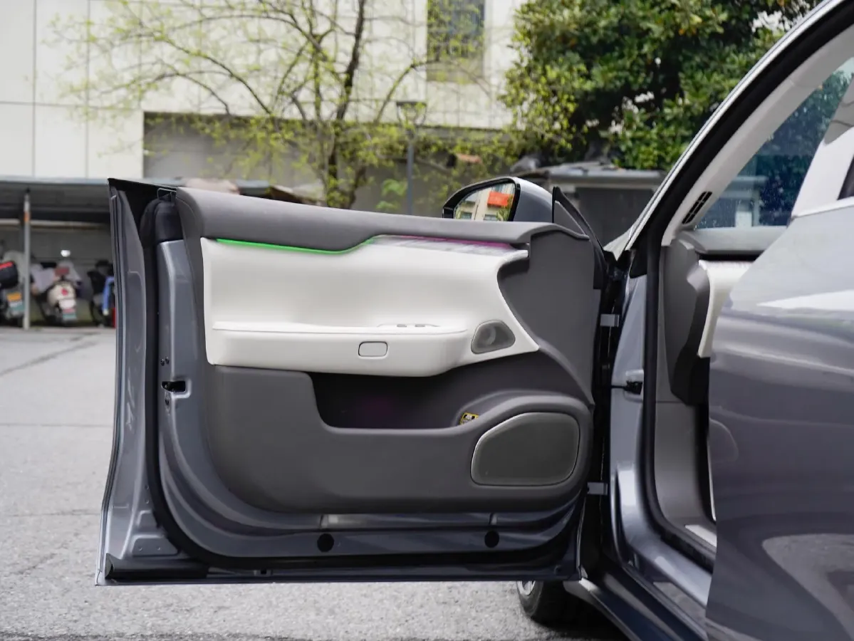 2024 NIO ET7 BEV 75KWH,autocango,china used car exporter,china ev exporter,chinese used car exporter,chinese used ev exporter