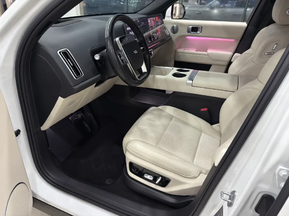 2024 Li L7 Range Extended 154HP REEV 42.8KWH,autocango,china used car exporter,china ev exporter,chinese used car exporter,chinese used ev exporter