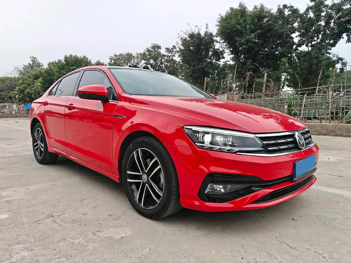 2019 Volkswagen Passat 1.4T 150HP L4 7DCT,autocango,china used car exporter,china ev exporter,chinese used car exporter,chinese used ev exporter