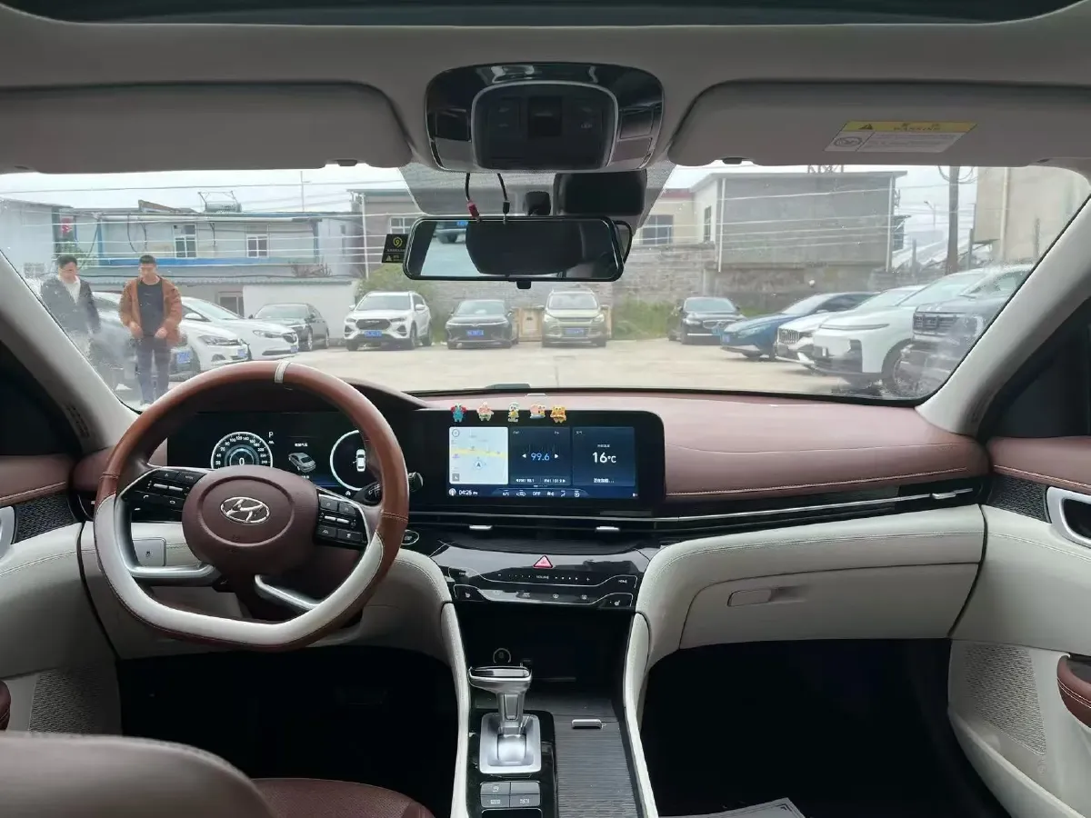 2021 Hyundai Mistra 1.8L 143HP L4 CVT,autocango,china used car exporter,china ev exporter,chinese used car exporter,chinese used ev exporter