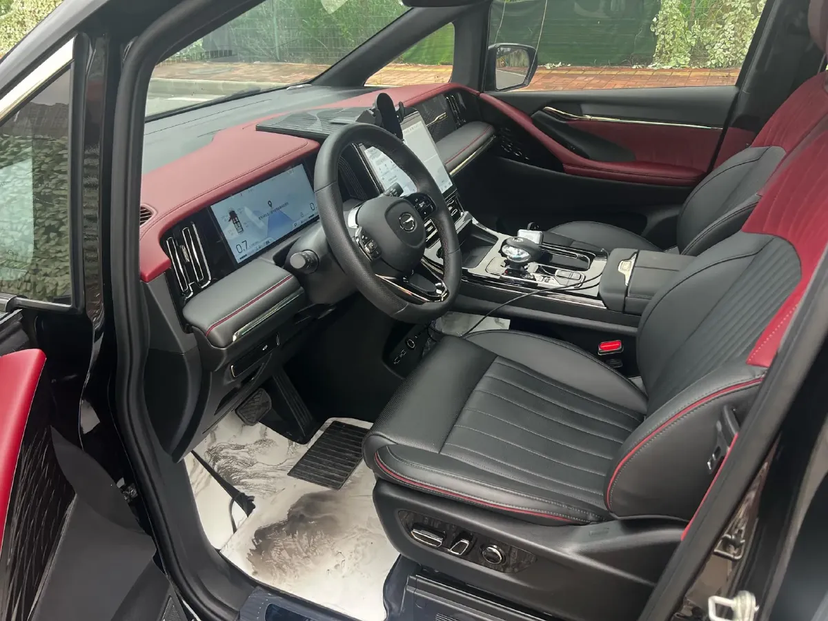 2023 GAC Trumpchi M8 2.0T 252HP L4 8AT,autocango,china used car exporter,china ev exporter,chinese used car exporter,chinese used ev exporter