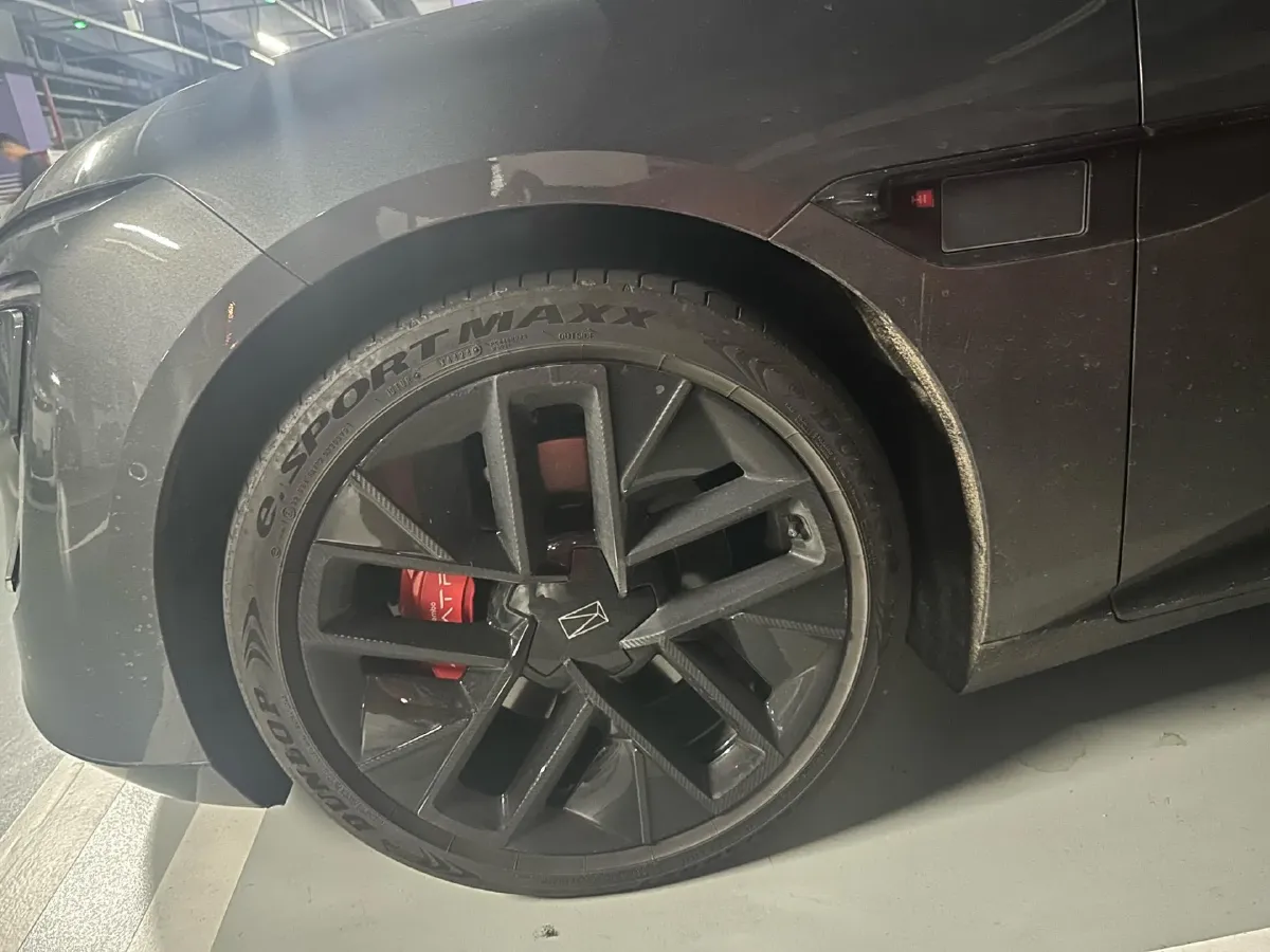 2025 Avatr 12 1.5T 156HP L4 REEV 39.05KWH,autocango,china used car exporter,china ev exporter,chinese used car exporter,chinese used ev exporter