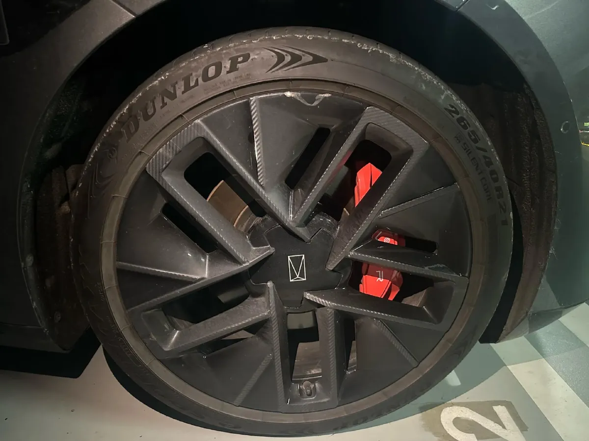 2025 Avatr 12 1.5T 156HP L4 REEV 39.05KWH,autocango,china used car exporter,china ev exporter,chinese used car exporter,chinese used ev exporter