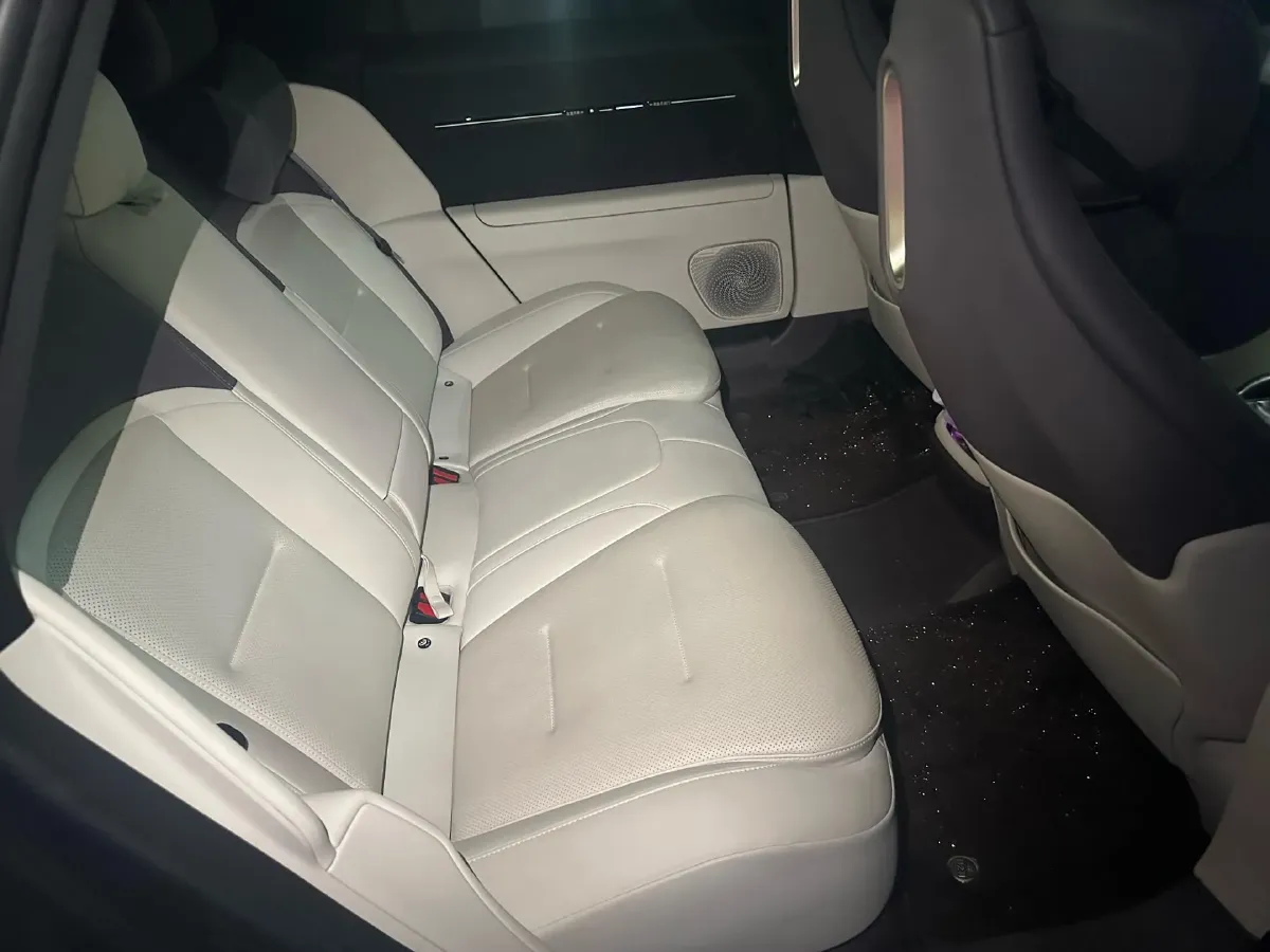 2025 Avatr 12 1.5T 156HP L4 REEV 39.05KWH,autocango,china used car exporter,china ev exporter,chinese used car exporter,chinese used ev exporter