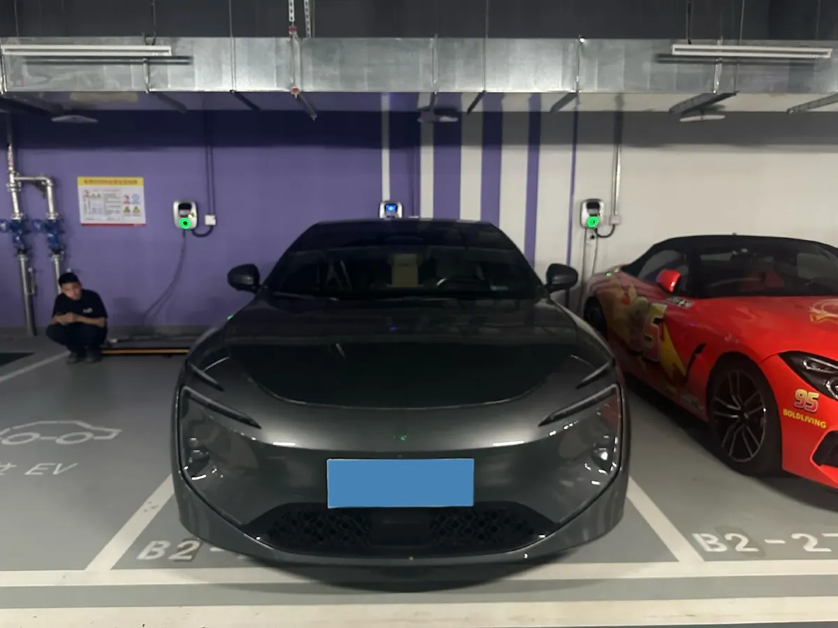 2025 Avatr 12 1.5T 156HP L4 REEV 39.05KWH,autocango,china used car exporter,china ev exporter,chinese used car exporter,chinese used ev exporter